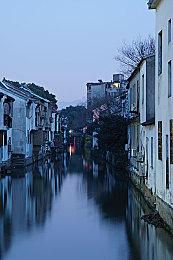 《最终幻想7》重制版三部曲开发团队或将开发主系列《最终幻想》游戏